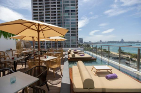 Pattaya Sea View Hotel - SHA Extra Plus  Паттайя